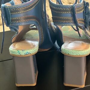 L’Artiste Lace Up Sandals